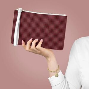 NWT Porter Anna- Red & Black Clutch Wristlet in Houndstooth